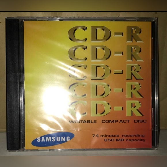 Samsung 650mb/74min Blank CD-Recordable (10) - Picture 1 of 3